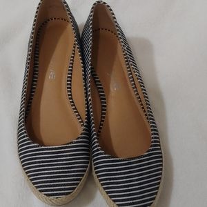 A.E. casual flats